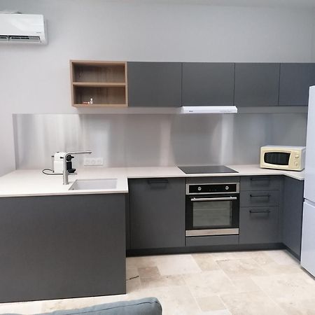 Appartement En Plein Coeur De Contres Le Controis-en-Sologne Luaran gambar